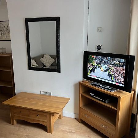 2 Bed Cottage Chester Eksteriør billede