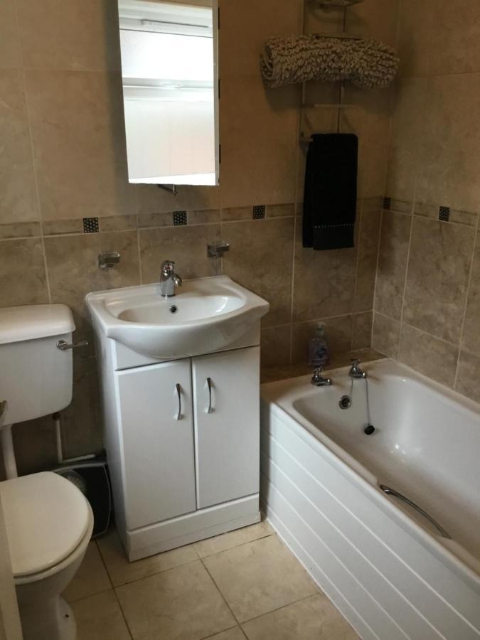 2 Bed Cottage Chester Eksteriør billede