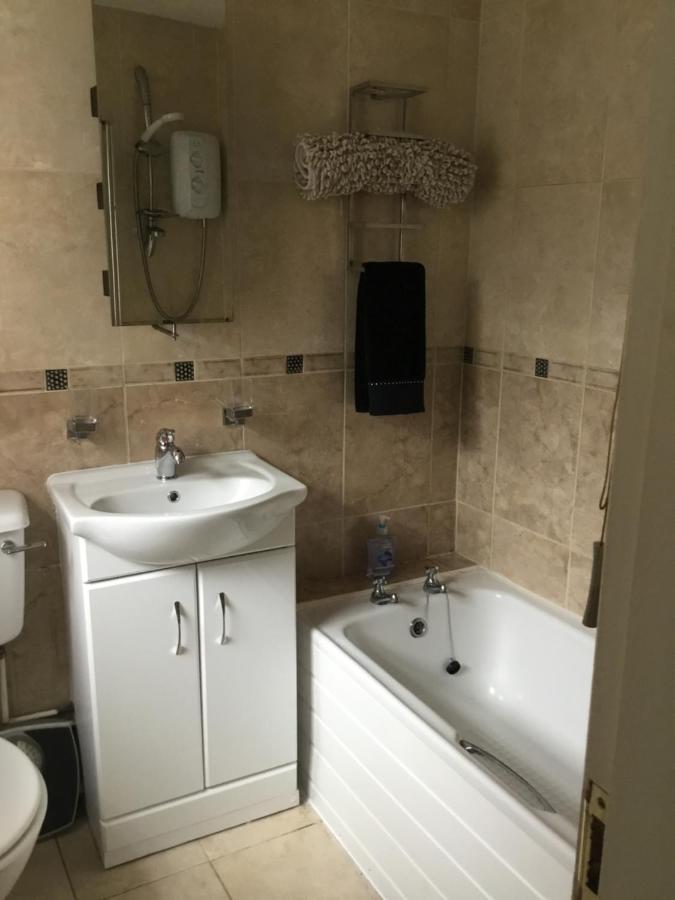 2 Bed Cottage Chester Eksteriør billede