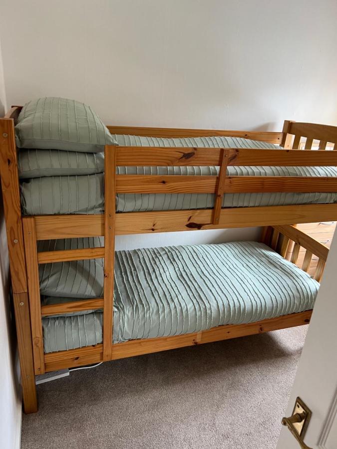 2 Bed Cottage Chester Eksteriør billede